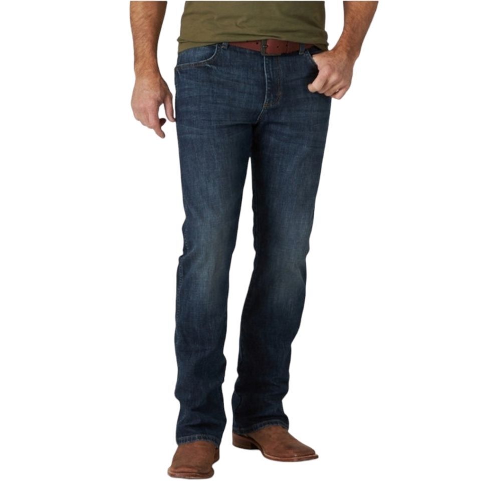 Wrangler Retro Men's Relaxed Boot cut Denim Jeans size 42x32